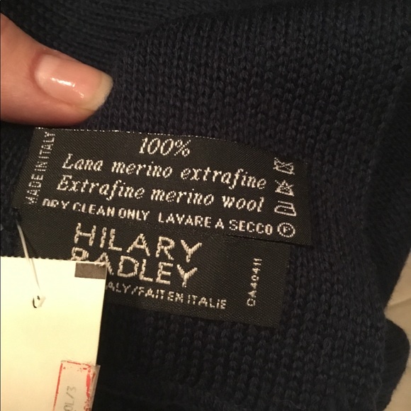 NWT 100% Fine Wool Scarf - Picture 5 of 5